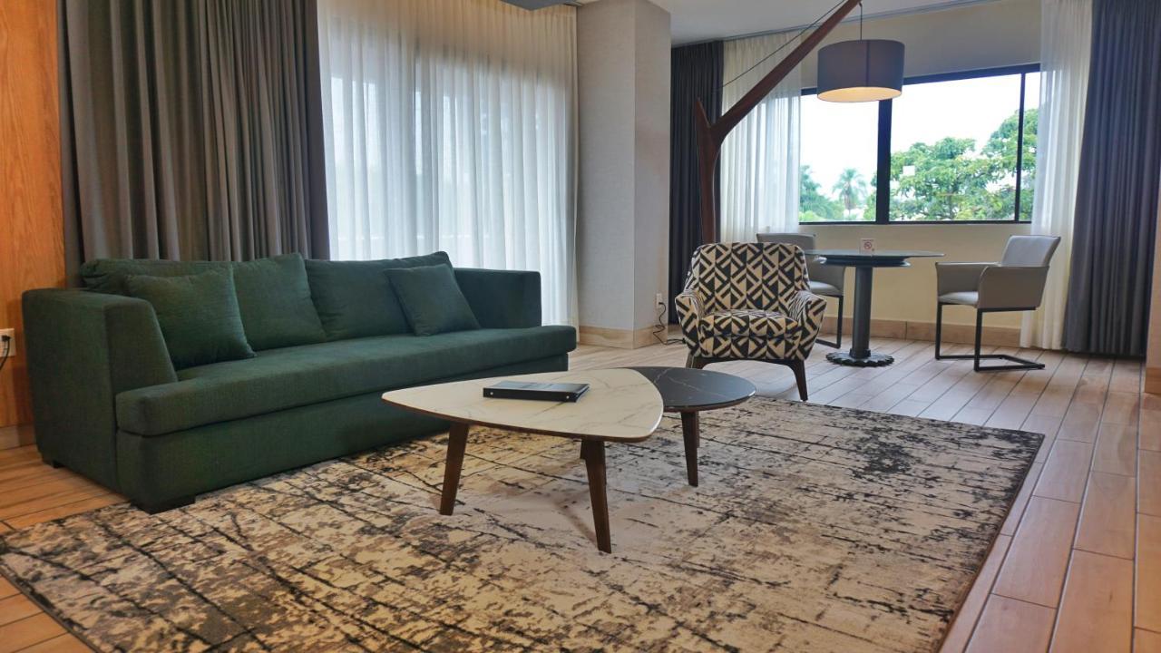 Comfort Inn Córdoba Kültér fotó