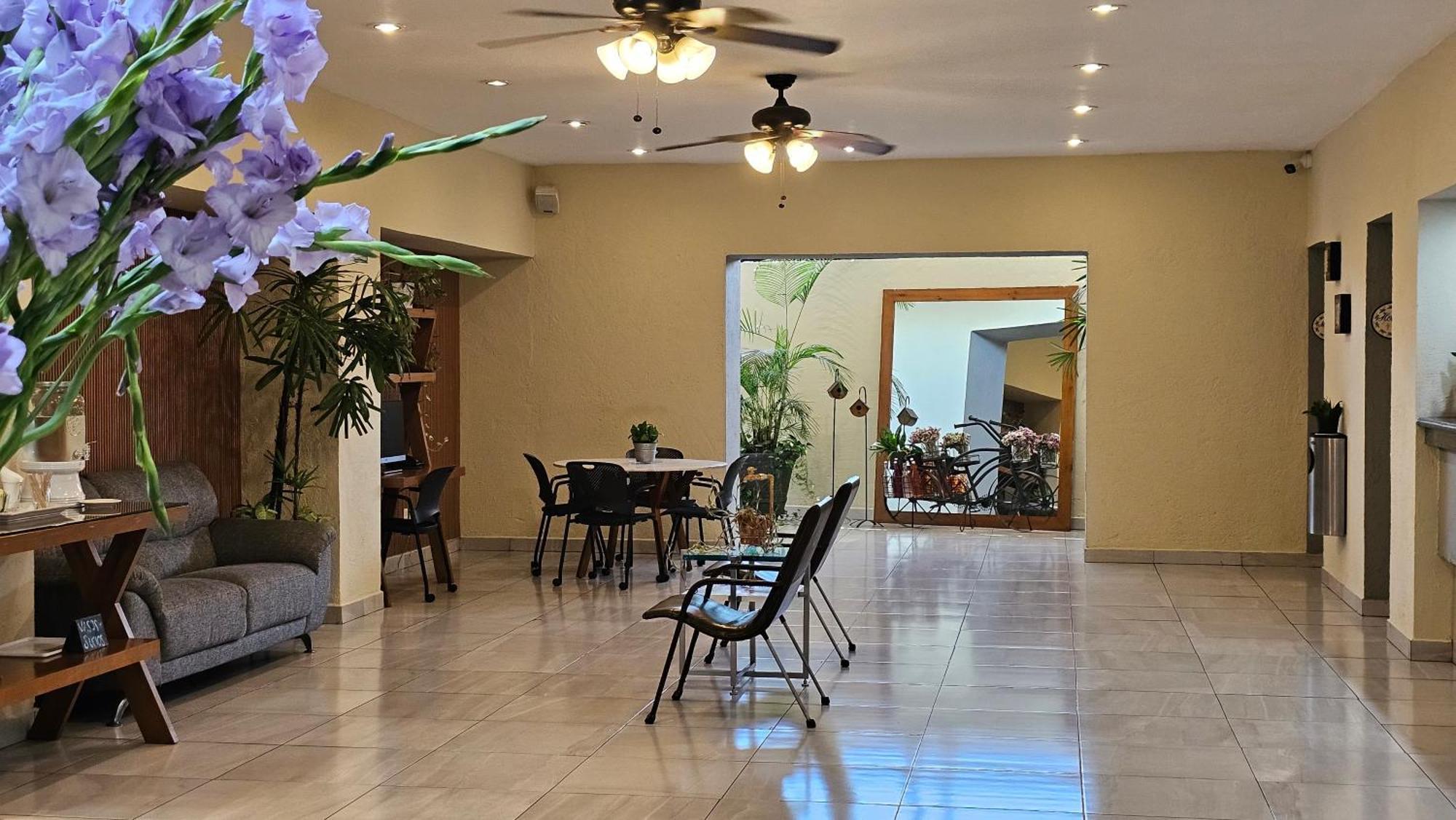 Comfort Inn Córdoba Kültér fotó